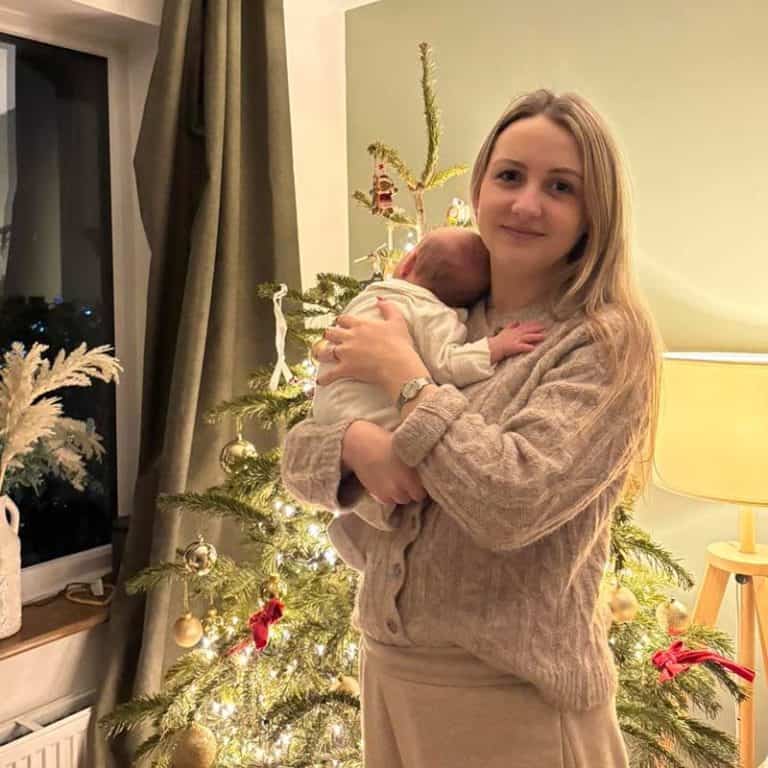 Beth and Elsie-Marie